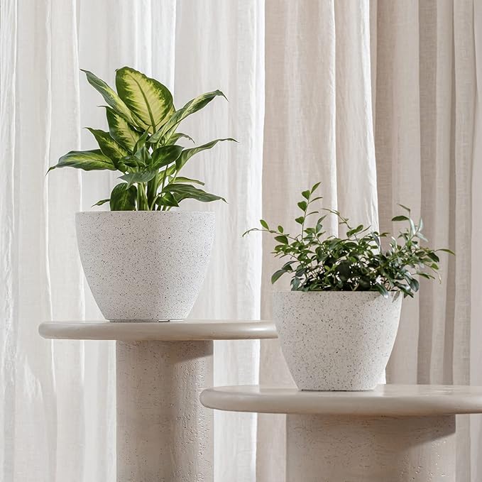 LA JOLIE MUSE Flower Pots Outdoor Garden Planters, Indoor Plant Pots with Drainage Holes, Plastic, Speckled White, Set 2 (8.6 + 7.5 Inch)